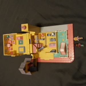 Polly pocket vintage bluebird schoolhouse